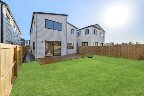 Photo of property in 15 Star Cross Road, Karaka, 2580