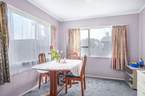 Photo of property in 6 Waiiti Place, Tokoroa, 3420