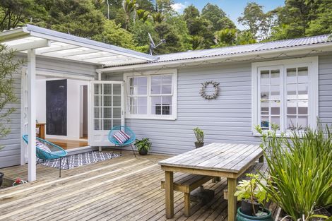 Photo of property in 263 Huia Road, Titirangi, Auckland, 0604