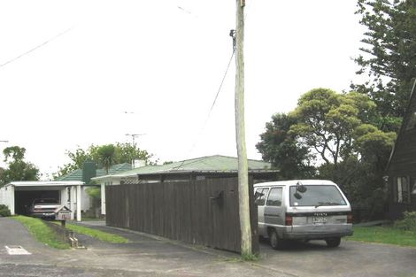 Photo of property in 16 Utting Street, Birkdale, Auckland, 0626