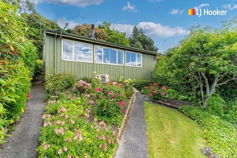 Photo of property in 96 Main South Road, Green Island, Dunedin, 9018