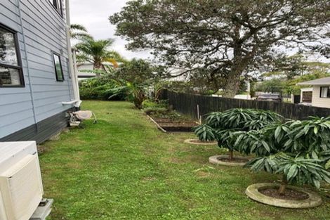 Photo of property in 49 Matai Road, Stanmore Bay, Whangaparaoa, 0932