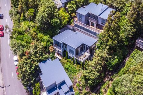 Photo of property in 2/17 Blackbridge Road, Wadestown, Wellington, 6012