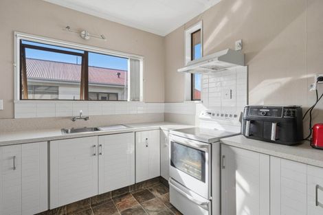 Photo of property in 54 Brydone Street, Edendale, 9825