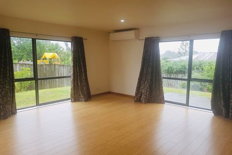 Photo of property in 79a Stanley Road, Glenfield, Auckland, 0629