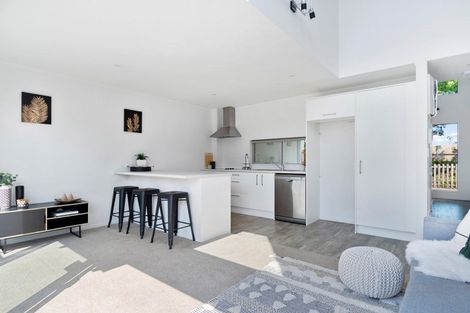 Photo of property in 31 Reynolds Place, Papamoa Beach, Papamoa, 3118