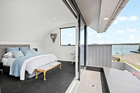 Photo of property in 1/58 The Parade, Bucklands Beach, Auckland, 2012