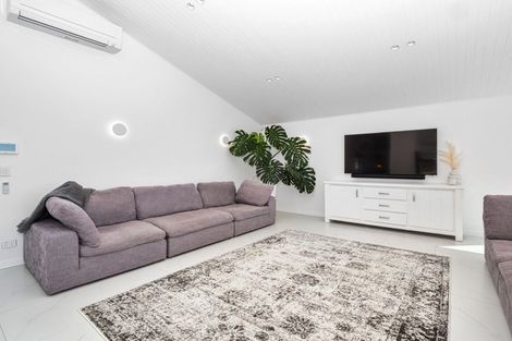 Photo of property in 88 Marine Parade, Mount Maunganui, 3116