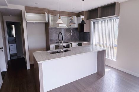 Photo of property in 309 Don Buck Road, Massey, Auckland, 0614