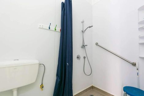 Photo of property in 16 Austin Street, Mount Victoria, Wellington, 6011