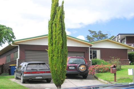 Photo of property in 14 Seabar Place, Glen Eden, Auckland, 0602