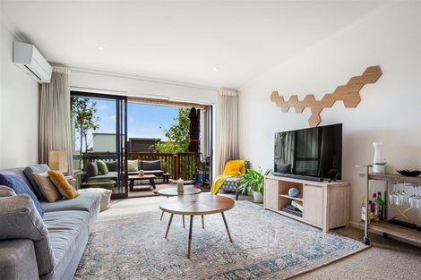 Photo of property in 4 Torea Tai Road, Hobsonville, Auckland, 0616