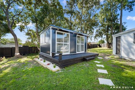 Photo of property in 30 Hyperion Drive, Randwick Park, Auckland, 2105