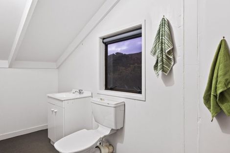 Photo of property in 20 Lysnar Street, Okitu, Gisborne, 4010