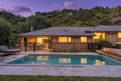 Photo of property in 254 Settlement Road, Papakura, 2110