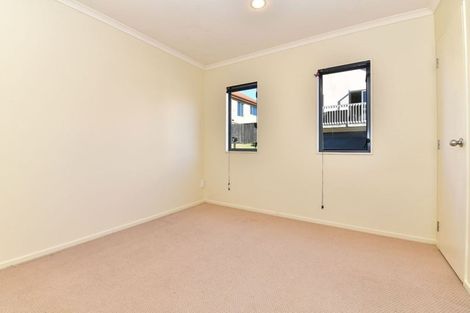 Photo of property in 18 Alverna View, Gulf Harbour, Whangaparaoa, 0930