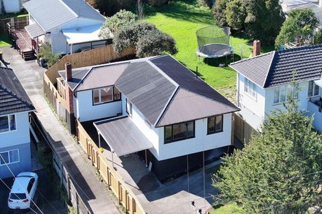 Photo of property in 1/15 Netherlands Avenue, Kelston, Auckland, 0602