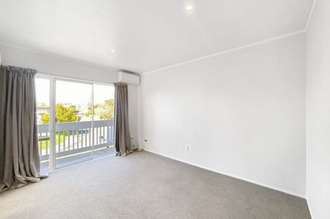Photo of property in 2/60 Gowing Drive, Meadowbank, Auckland, 1072