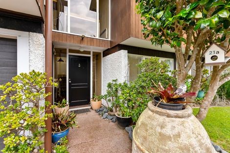 Photo of property in 1/21 Peter Terrace, Castor Bay, Auckland, 0620