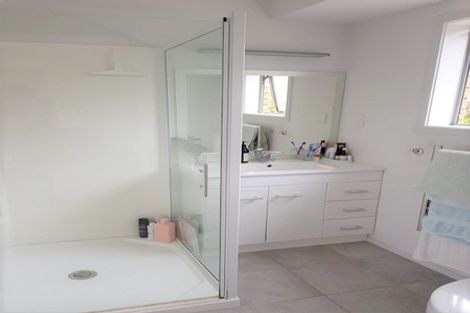 Photo of property in 1229 Moonshine Road, Judgeford, Porirua, 5381