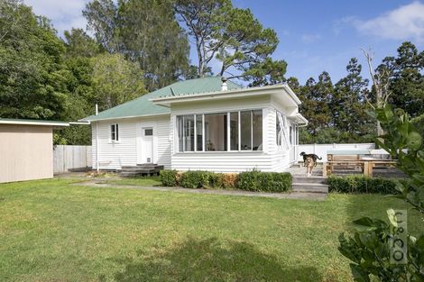 Photo of property in 49 Cambridge Road, Riverhead, 0820