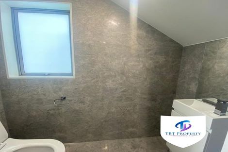 Photo of property in 10e Blossom Lane, Manurewa, Auckland, 2102