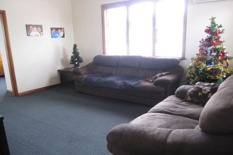 Photo of property in 43 Aotaki Street, Otaki, 5512