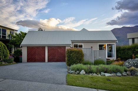 Photo of property in 688 Peninsula Road, Kelvin Heights, Queenstown, 9300
