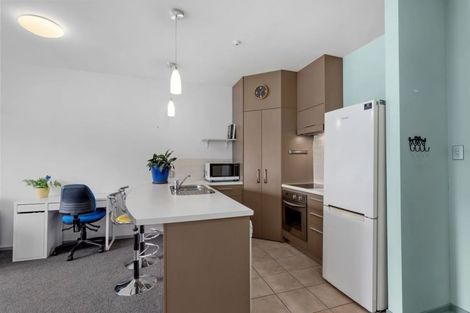 Photo of property in 11/26 Lovell Court, Rosedale, Auckland, 0632