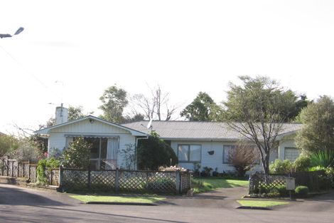 Photo of property in 14 York Place, Awapuni, Palmerston North, 4412