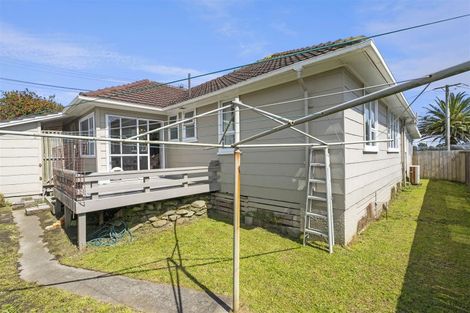 Photo of property in 7 Kura Street, Titahi Bay, Porirua, 5022