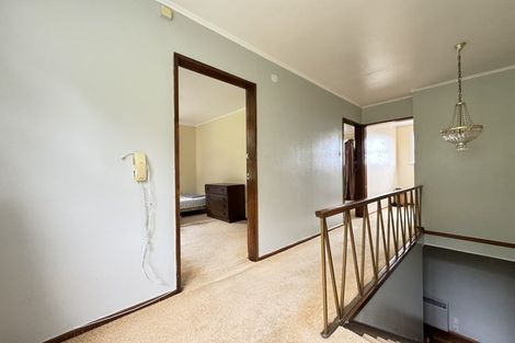 Photo of property in 29 Hollies Crescent, Johnsonville, Wellington, 6037