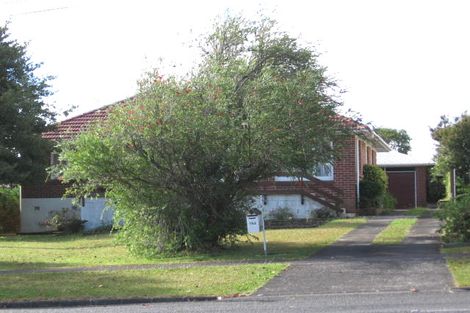 Photo of property in 152 View Road, Sunnyvale, Auckland, 0612