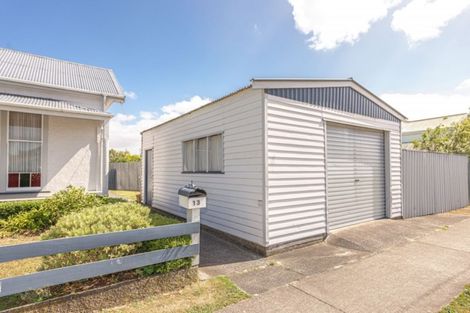 Photo of property in 13 Burton Avenue, Whanganui East, Whanganui, 4500