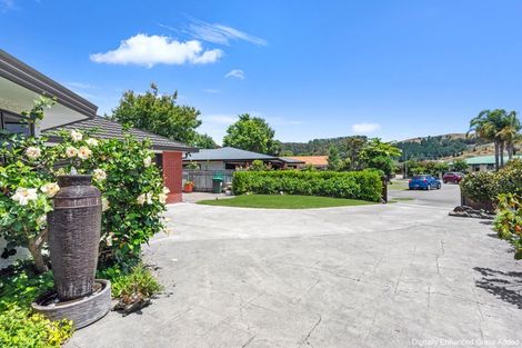 Photo of property in 10 Bishops Close, Greenmeadows, Napier, 4112