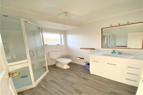 Photo of property in 4 Lotus Avenue, Mount Maunganui, 3116