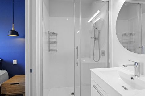 Photo of property in 5 Shaftesbury Street, Avonhead, Christchurch, 8042