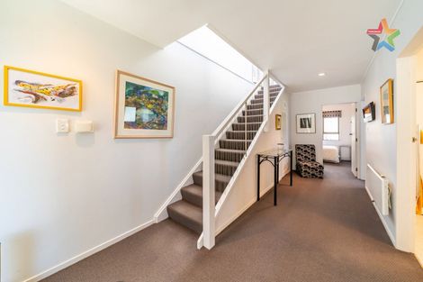 Photo of property in 2 Stanhope Grove, Korokoro, Lower Hutt, 5012