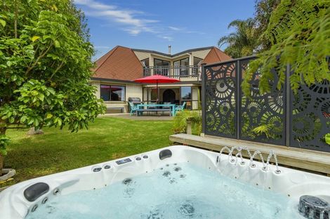 Photo of property in 35 Ruamoana Place, Omokoroa, 3114