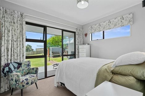 Photo of property in 575 Pukehina Parade, Pukehina, Te Puke, 3189