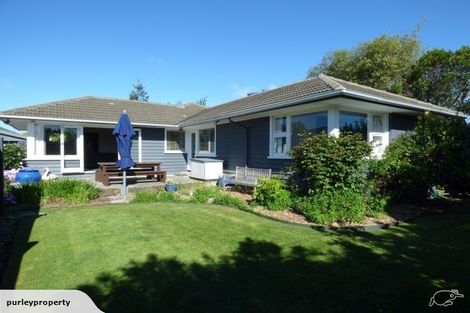 Photo of property in 10 Rossiter Avenue, Redwood, Christchurch, 8051