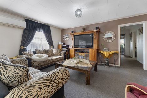 Photo of property in 3 Mabey Street, Eltham, 4322