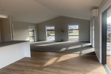 Photo of property in 10 Peony Drive, Greytown, 5712