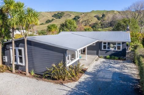Photo of property in 30 Lysnar Street, Okitu, Gisborne, 4010