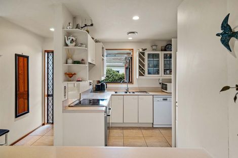 Photo of property in 2/82 Middleton Road, Upper Riccarton, Christchurch, 8041