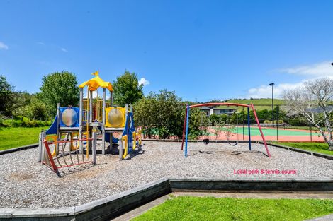 Photo of property in 20 Taumata Road, Omaha, 0986