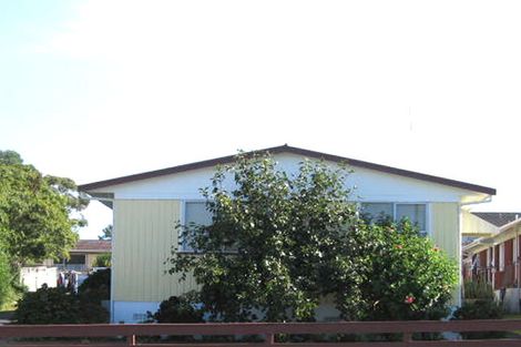 Photo of property in 2/39 Gardner Avenue, New Lynn, Auckland, 0600