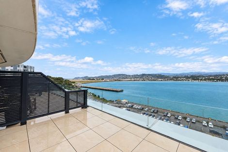 Photo of property in Shelley Bay Terraces, 18/61 Maupuia Road, Maupuia, Wellington, 6022