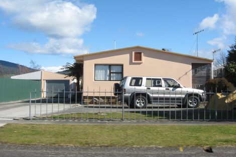Photo of property in 53 Maria Place, Turangi, 3334