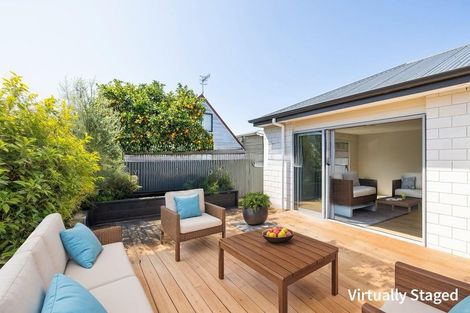 Photo of property in 33a O'dowd Road, Taradale, Napier, 4112